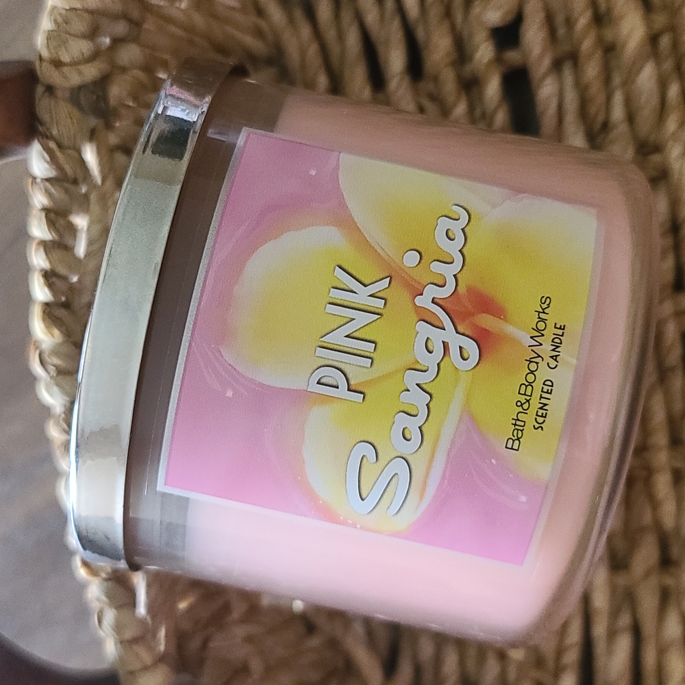Bath & Body Works Candle
